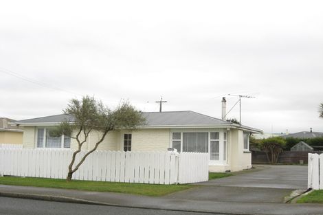 Photo of property in 174 Mcquarrie Street, Kingswell, Invercargill, 9812