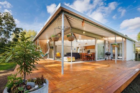 Photo of property in 849b Makerua Road, Tokomaru, Palmerston North, 4474