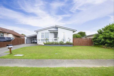 Photo of property in 20 Tait Drive, Greenmeadows, Napier, 4112