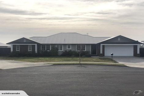 Photo of property in 24 Mervyn Place, Ohauiti, Tauranga, 3112