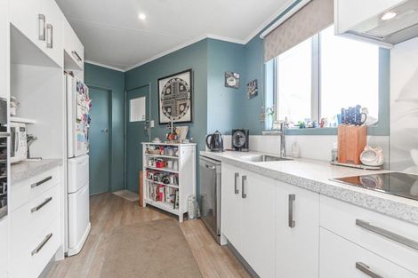 Photo of property in 533 Lowe Street, Camberley, Hastings, 4120