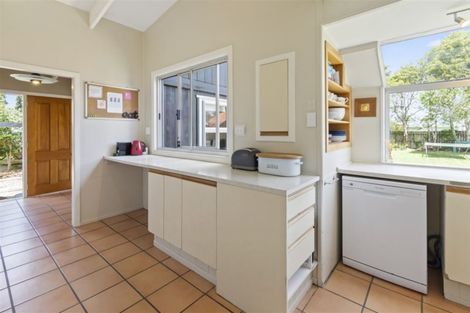 Photo of property in 9 Monument Road, Clevedon, Papakura, 2582