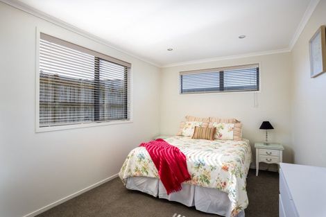 Photo of property in 20 Bosworth Street, Egmont Village, 4372