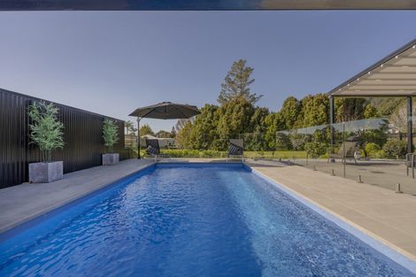 Photo of property in 12 Lynette Place, Pauanui, 3579