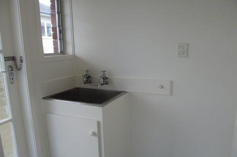 Photo of property in 3/21 Quebec Road, Milford, Auckland, 0620