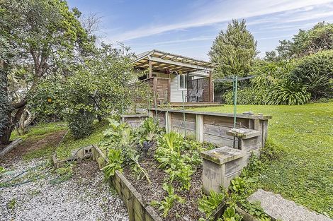 Photo of property in 61 Bell Street, Tawa, Wellington, 5028