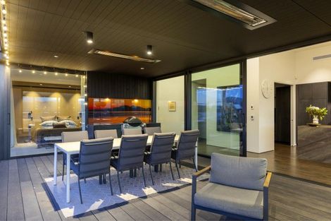 Photo of property in 35 Pukenamu Road, Rainbow Point, Taupo, 3330