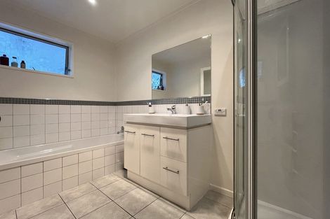 Photo of property in 91 Spinnaker Drive, Whitby, Porirua, 5024