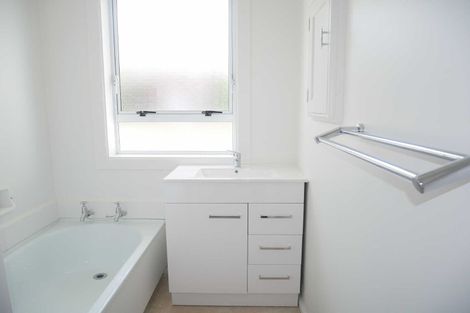 Photo of property in 2/2 Parklands Drive, Huntsbury, Christchurch, 8022