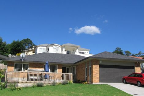 Photo of property in 58 Helvetia Drive, Browns Bay, Auckland, 0630