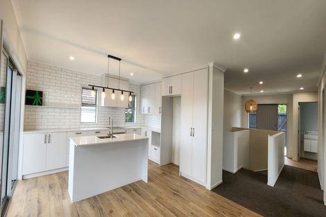 Photo of property in 1 Danden Way, Pukekohe, 2120