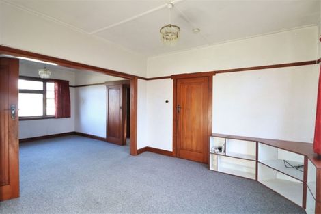 Photo of property in 35 Oxford Street, West End, Timaru, 7910