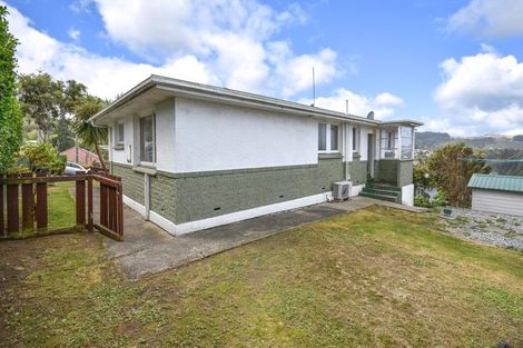 Photo of property in 13 Orbell Street, Dalmore, Dunedin, 9010