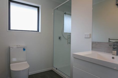 Photo of property in 9 Mcquillan Avenue, Woodend, 7610