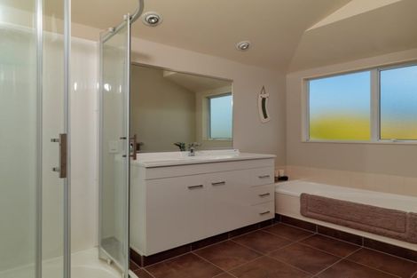 Photo of property in 495 Lawn Road, Clive, Hastings, 4180