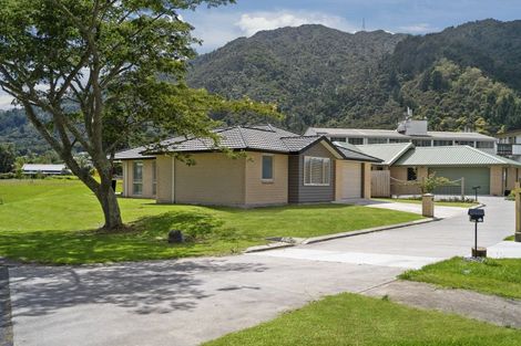 Photo of property in 11 George Street, Te Aroha, 3320