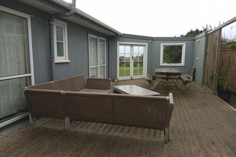 Photo of property in 21 Kent Avenue, Waitarere Beach, Levin, 5510