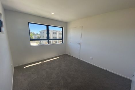 Photo of property in 19/8 Arney Road, Ranui, Auckland, 0612