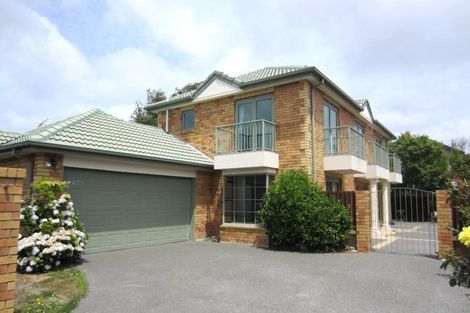 Photo of property in 1/5 Chateau Drive, Burnside, Christchurch, 8053