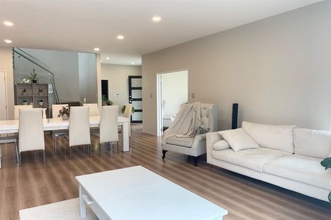 Photo of property in 19 Parkview Drive, Gulf Harbour, Whangaparaoa, 0930