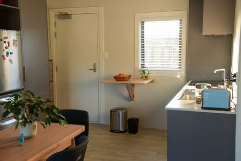 Photo of property in 8/11f Newtown Avenue, Newtown, Wellington, 6021