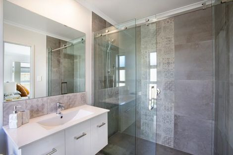 Photo of property in 38 Stevenson Drive, Papamoa, 3118