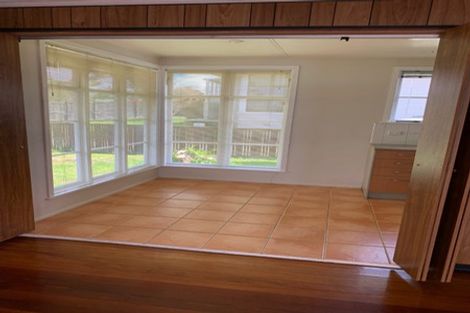 Photo of property in 85 Titirangi Road, New Lynn, Auckland, 0600