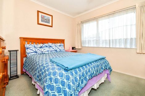 Photo of property in 83 Rushgreen Avenue, Pahurehure, Papakura, 2113