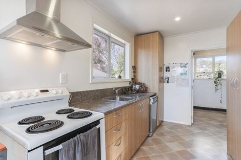 Photo of property in 5 Haynes Avenue, Upper Riccarton, Christchurch, 8041