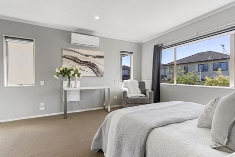 Photo of property in 26 Heidi Crescent, Flat Bush, Auckland, 2016