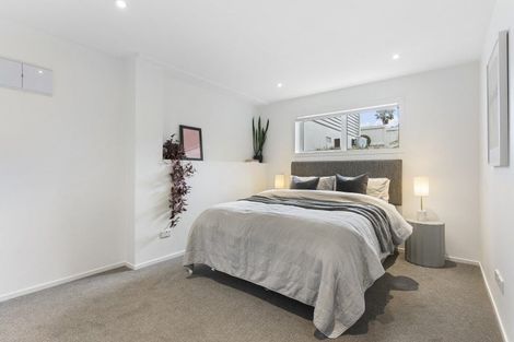 Photo of property in 87 Sylvan Avenue, Northcote, Auckland, 0627