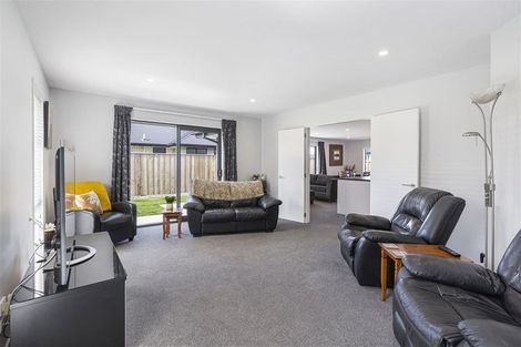 Photo of property in 8 Ladybridge Drive, Rolleston, 7615