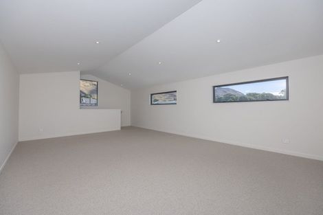 Photo of property in 7 Horrell Lane, Wanaka, 9305