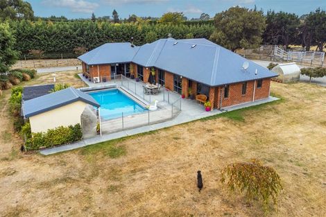 Photo of property in 541 Hoskyns Road, West Melton, Christchurch, 7675