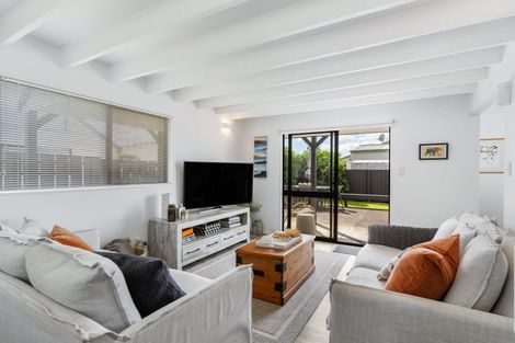 Photo of property in 116a Durrant Drive, Whangamata, 3620