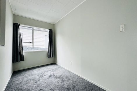 Photo of property in 52 Keegan Drive, Massey, Auckland, 0614