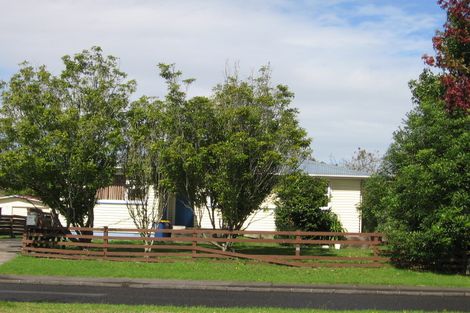 Photo of property in 83 Universal Drive, Henderson, Auckland, 0610