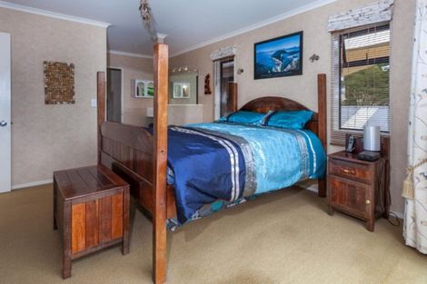 Photo of property in 2 Governors Heights, Whangamata, 3620