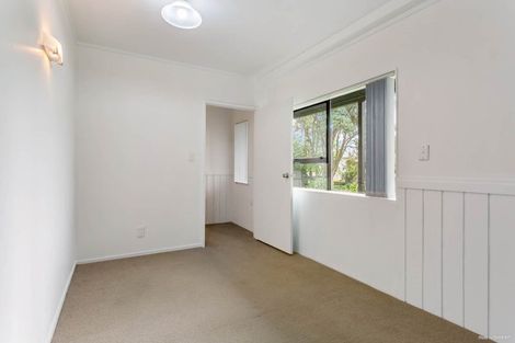 Photo of property in 54 Edgeworth Road, Glenfield, Auckland, 0629