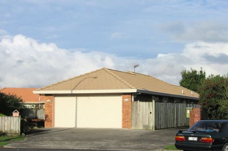 Photo of property in 1/21 Bernie Edwards Place, Botany Downs, Auckland, 2010