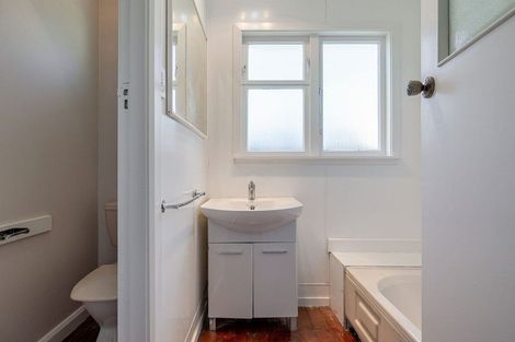 Photo of property in 37 Worcester Street, West End, Palmerston North, 4410