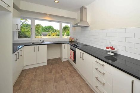 Photo of property in 5a Scotts Road, Manurewa East, Auckland, 2102