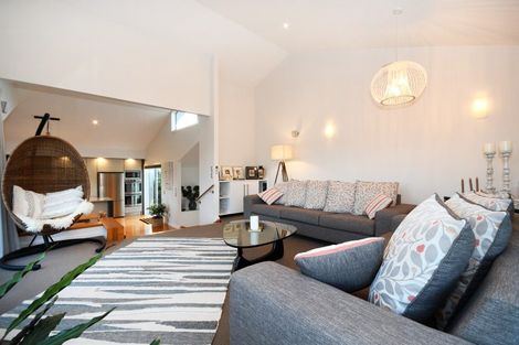 Photo of property in 11 Pukeko Way, Kinloch, Taupo, 3377