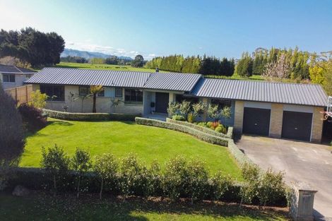 Photo of property in 20 Smith Street, Dannevirke, 4930