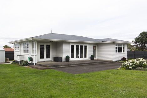 Photo of property in 61 Terou Street, Manaia, 4612