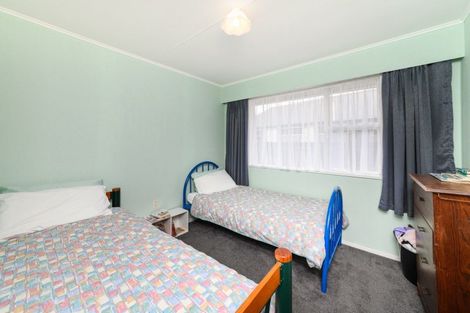 Photo of property in 9 Kimberley Grove, Westbrook, Palmerston North, 4412