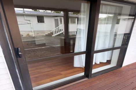 Photo of property in 44 Maui Pomare Street, Blockhouse Bay, Auckland, 0600