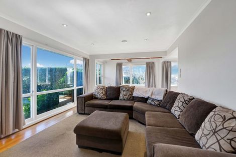 Photo of property in 1 Stackhouse Avenue, Bishopdale, Christchurch, 8053