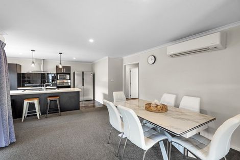 Photo of property in 269 Lakes Boulevard, Pyes Pa, Tauranga, 3112