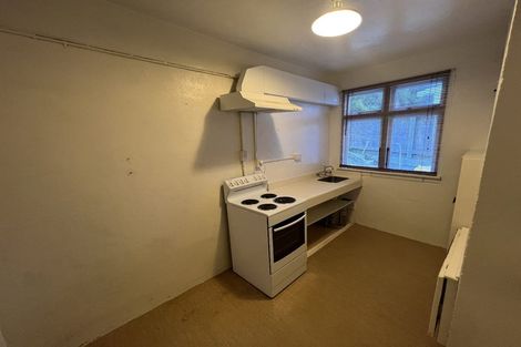 Photo of property in 34 Moana Road, Plimmerton, Porirua, 5026